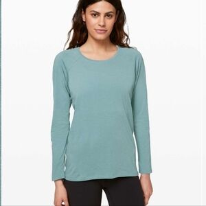 Lululemon Emerald Long Sleeve Size 6 Oversized